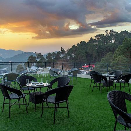 Hillcrest Uphills Leilighet Kasauli Eksteriør bilde